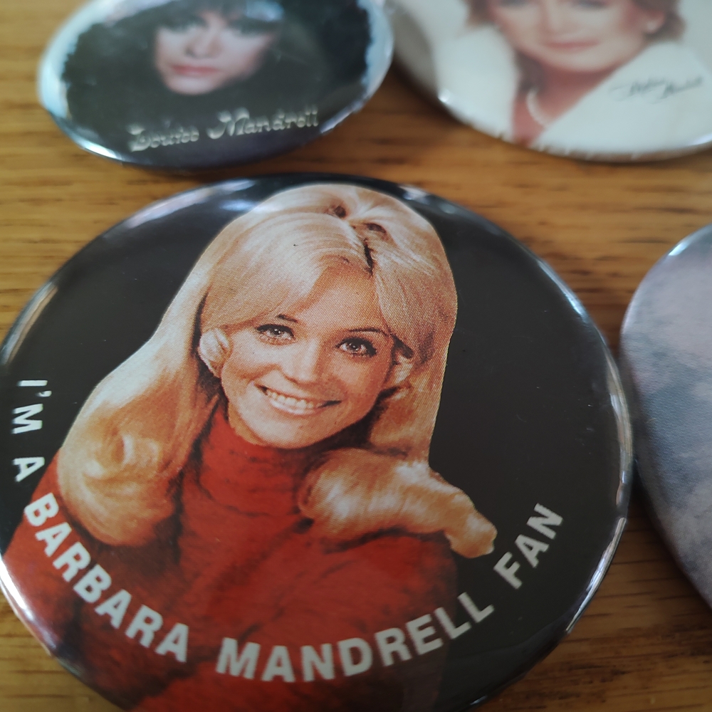 Vintage Barbara Mandrell Fan Button Collection - Picture 2 of 8